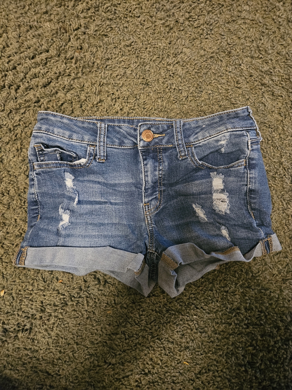 SO Distressed Cuffed Denim Shorts in Blue